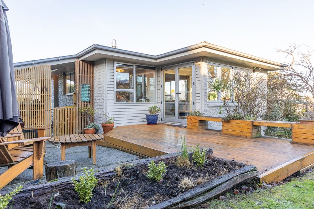 10 Dale Crescent, East Gore, Gore - Carousel 1