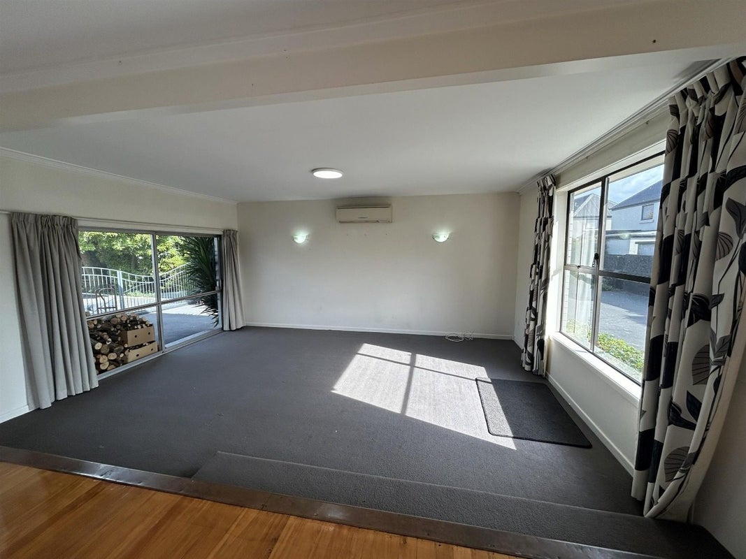 232 Springfield Road, St Albans, Christchurch - Carousel 2