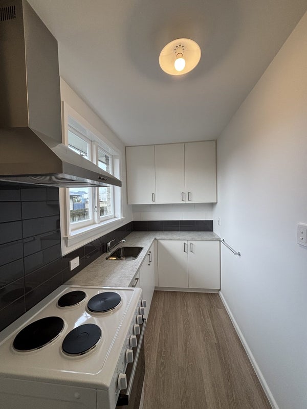 3/447 Hereford Street, Linwood, Christchurch - Carousel 1