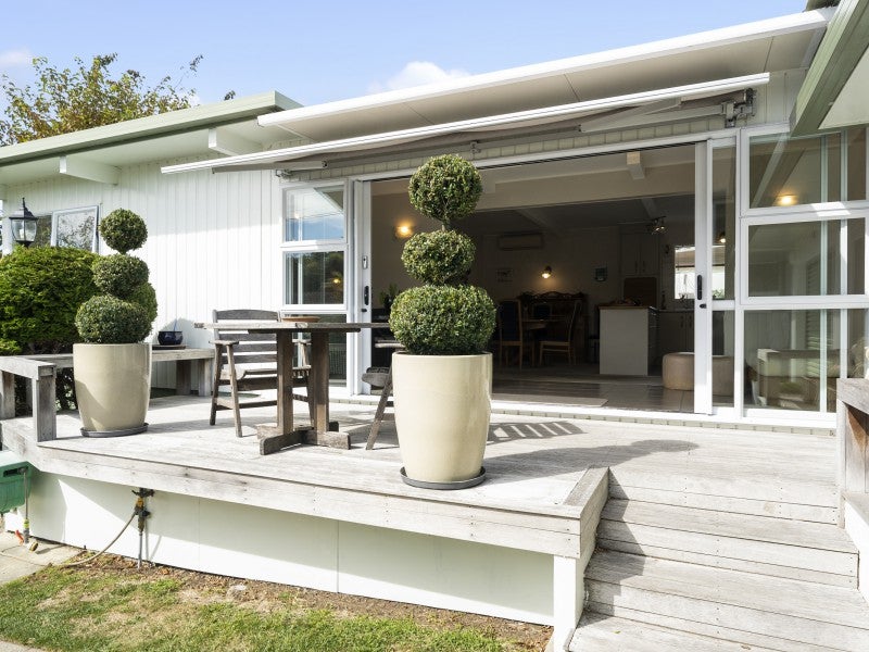 7 Moa Road, Raumati Beach, Paraparaumu - Carousel 2