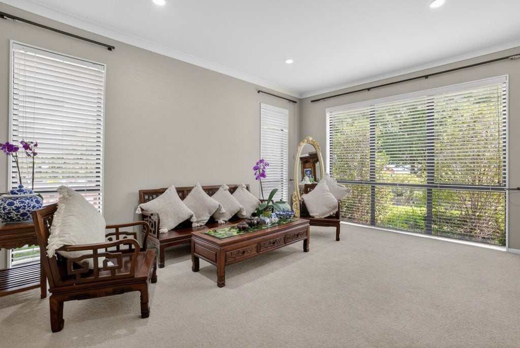 4 Springcrest Drive, Karaka, Papakura - Carousel 2
