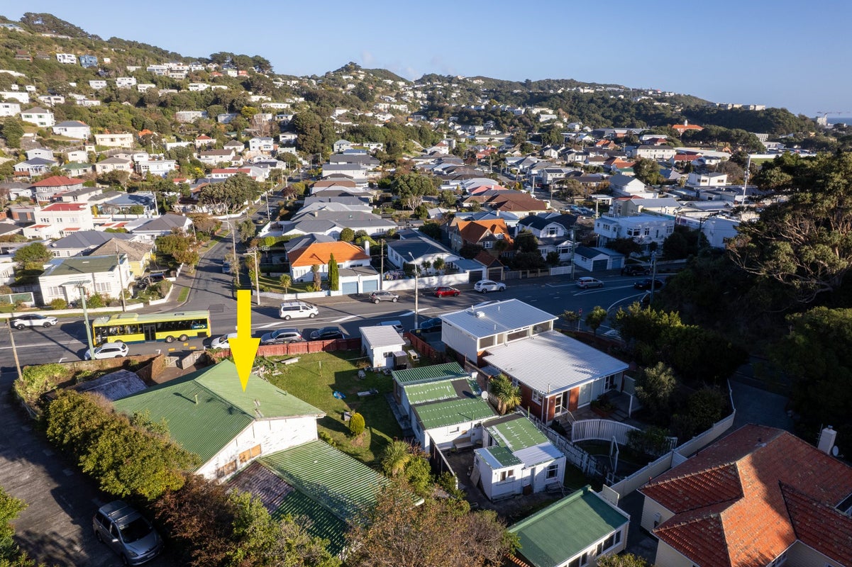 531 Broadway, Strathmore Park, Wellington - Carousel 15