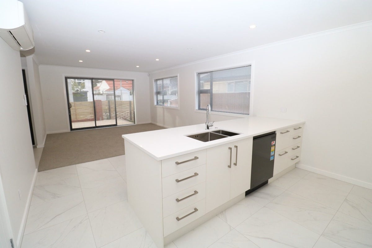 10B Mahoe Street, Hutt Central, Lower Hutt - Carousel 2