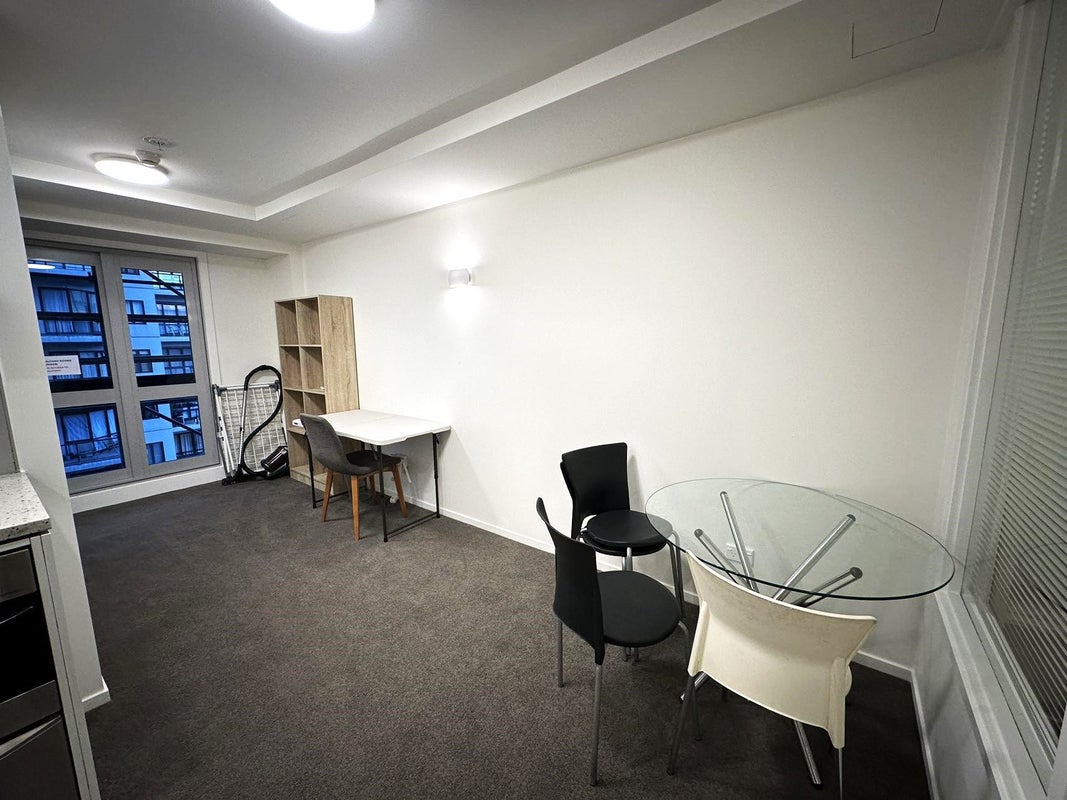 10P/135 Victoria Street West, Auckland Central, Auckland - Carousel 2