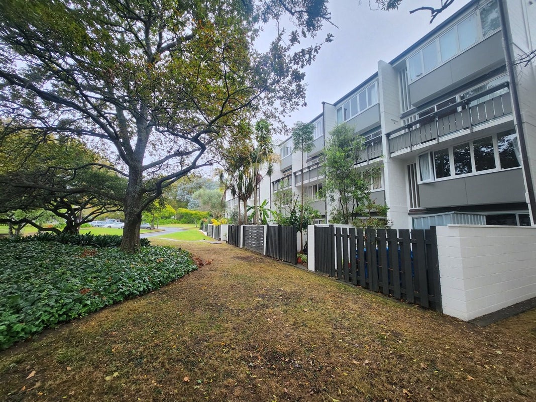 1/79 Beresford Street West, Freemans Bay, Auckland - Carousel 1