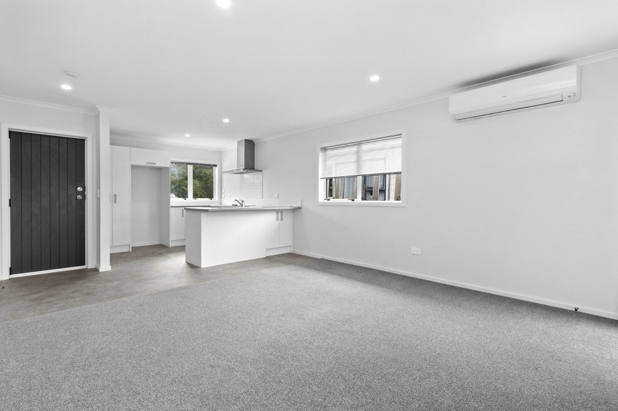2 Lilac Street, Melville, Hamilton - Carousel 2
