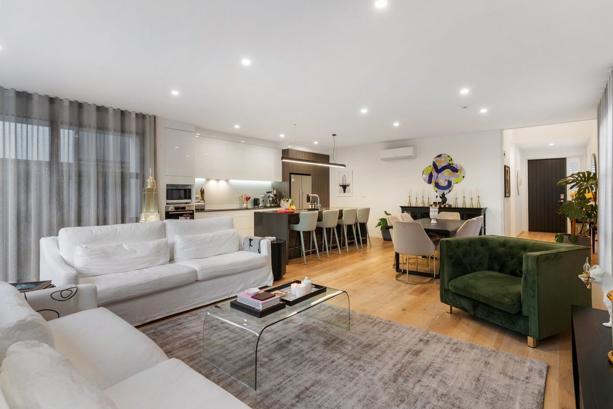 311B West Tamaki Road, Wai o Taiki Bay, Auckland - Carousel 2