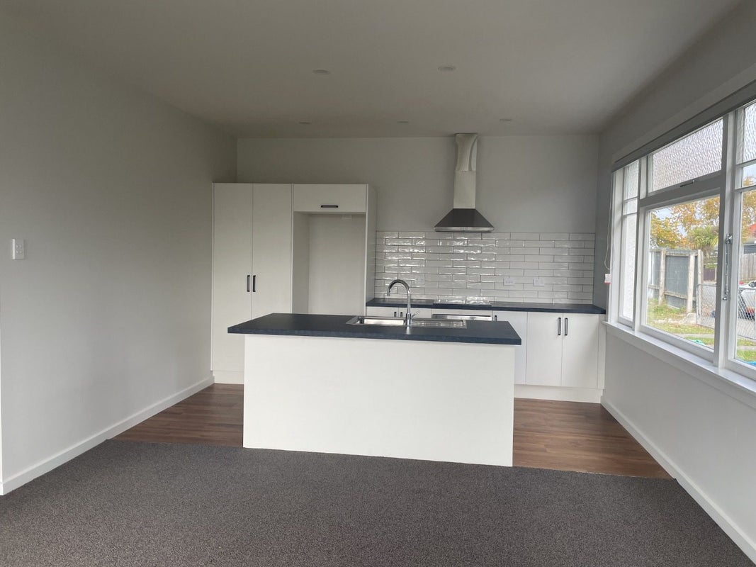 28 Otipua Road, Kensington, Timaru - Carousel 2