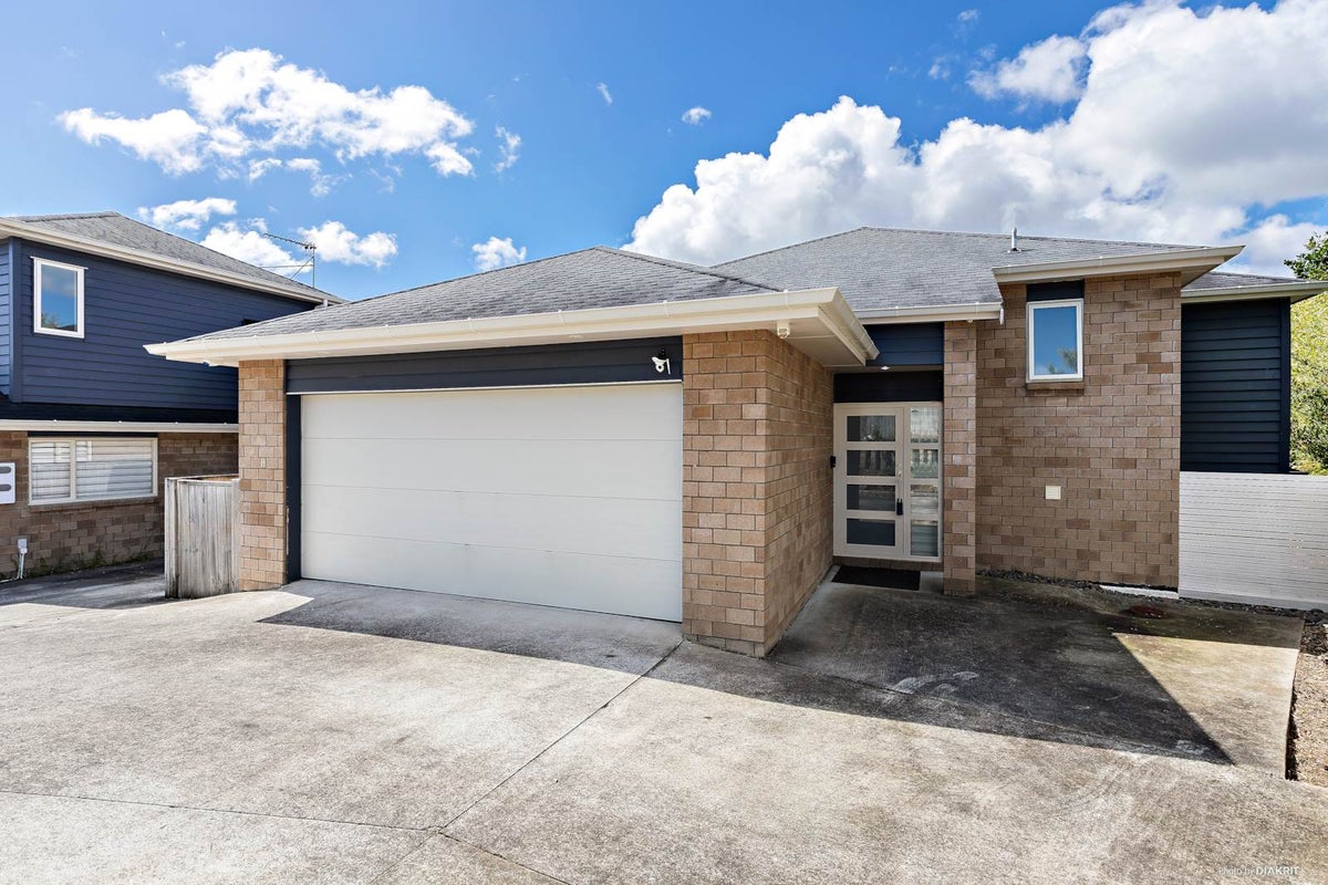 1552G Dominion Road Extension, Mount Roskill, Auckland - Carousel 2