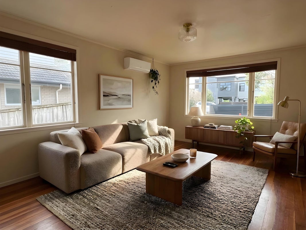 21 Elstree Avenue, Glen Innes, Auckland - Carousel 2