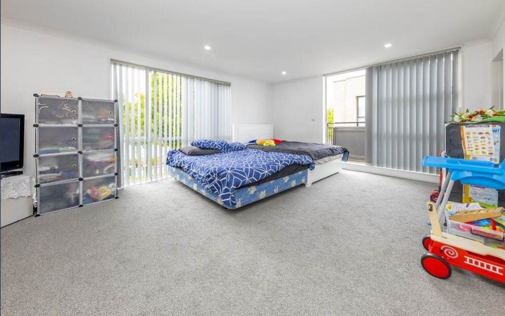 37 Popokatea Drive, Takanini, Auckland - Carousel 2