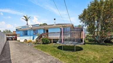 60 Forest Hill Road, Henderson, Auckland - Carousel 1