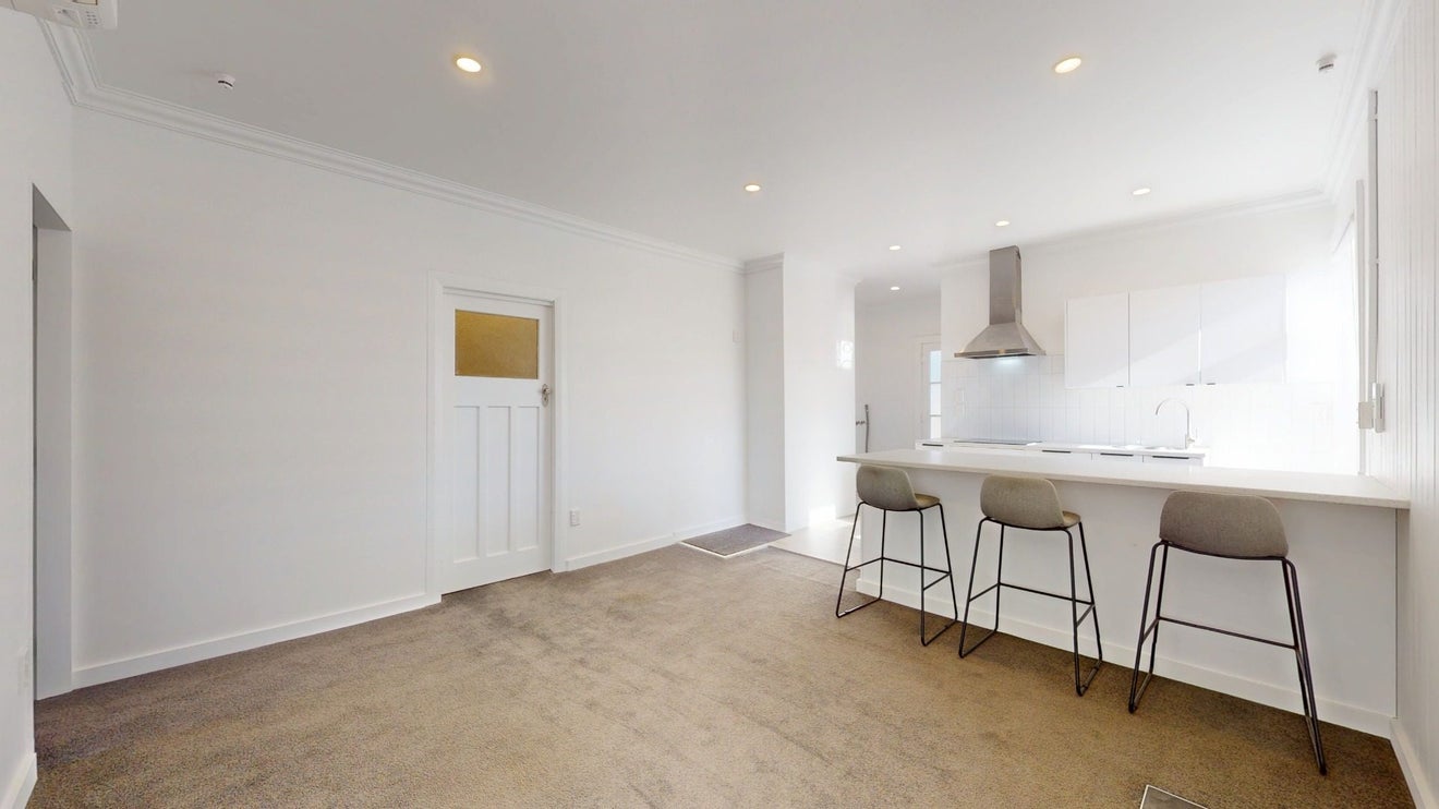 10 Waimea Road, Waikanae Beach, Waikanae - Carousel 2