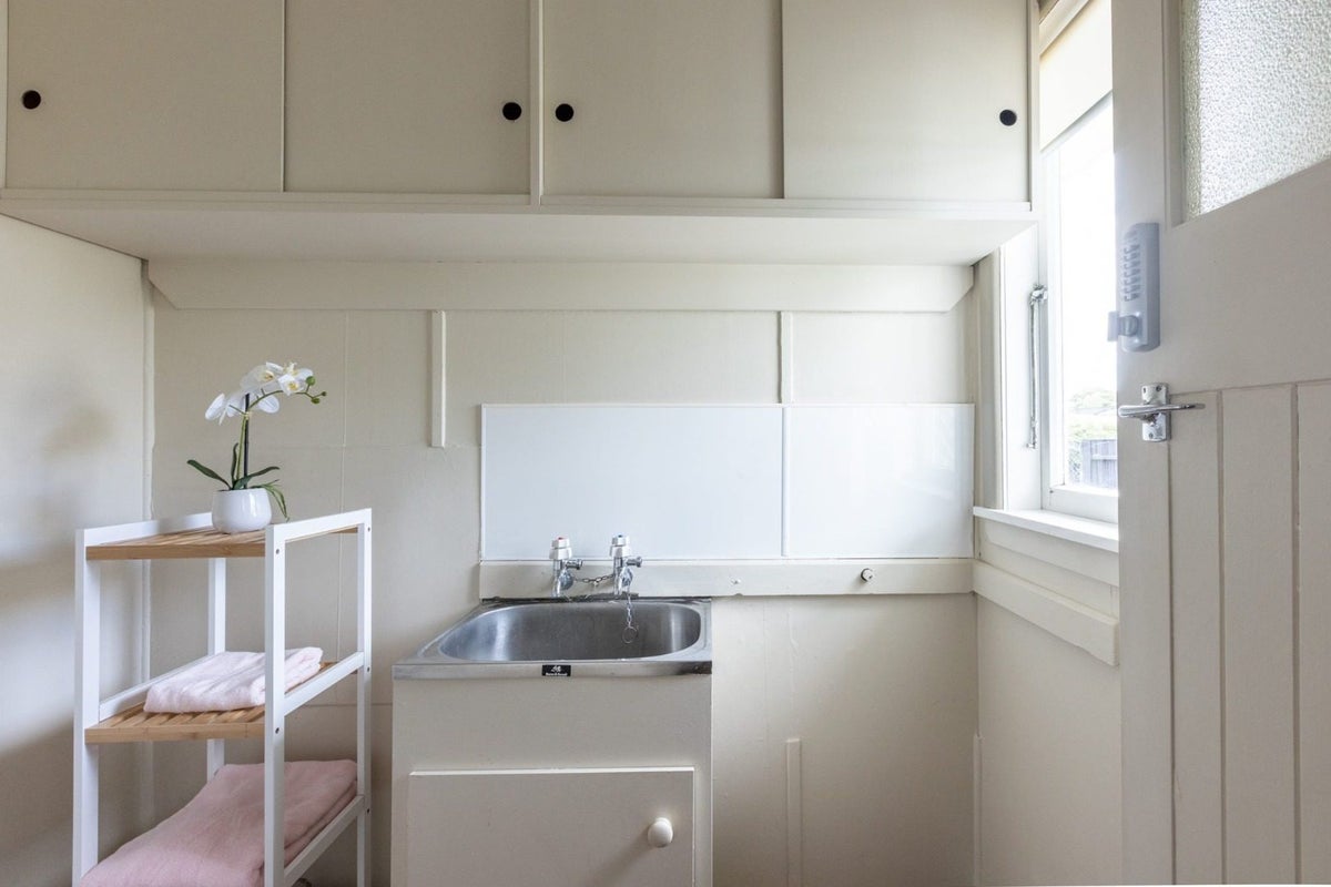 224 Kennedy Road, Onekawa, Napier - Carousel 17