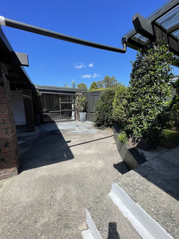 10 Corolu Place, Conifer Grove, Takanini - Carousel 25