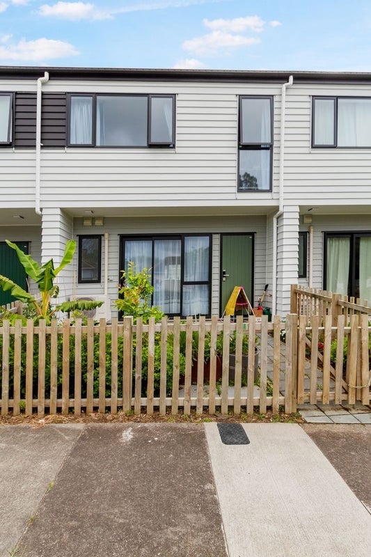 199C Bairds Road, Otara, Auckland - Carousel 11