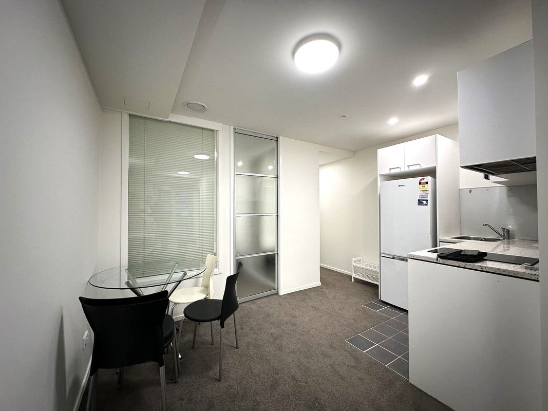 10P/135 Victoria Street West, Auckland Central, Auckland - Carousel 1