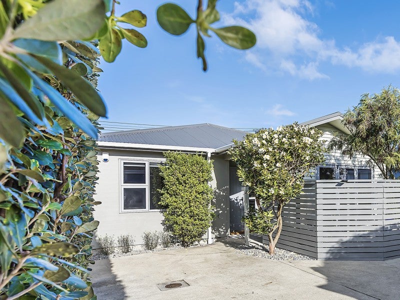 13A Wayside, Miramar, Wellington - Carousel 18