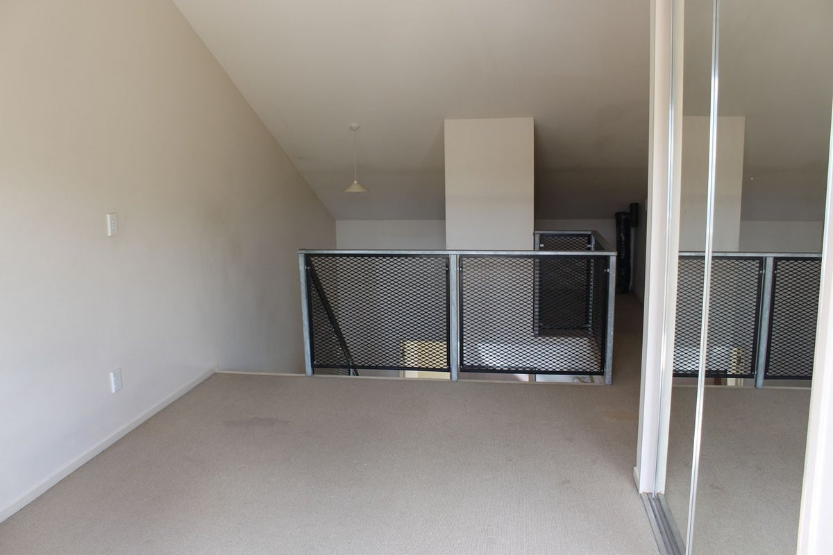 35E Waller Street, Onehunga, Auckland - Carousel 1