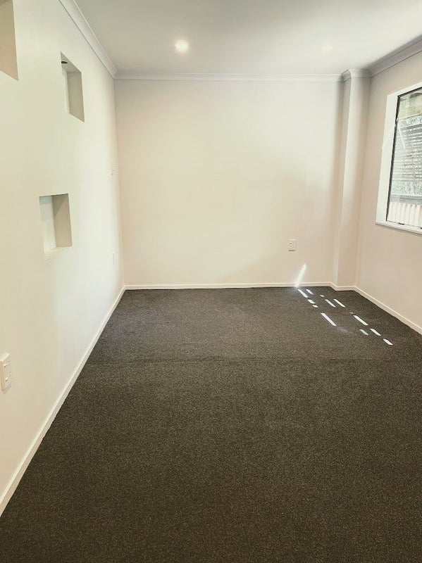 1139 Scenic Drive North, Swanson, Auckland - Carousel 16