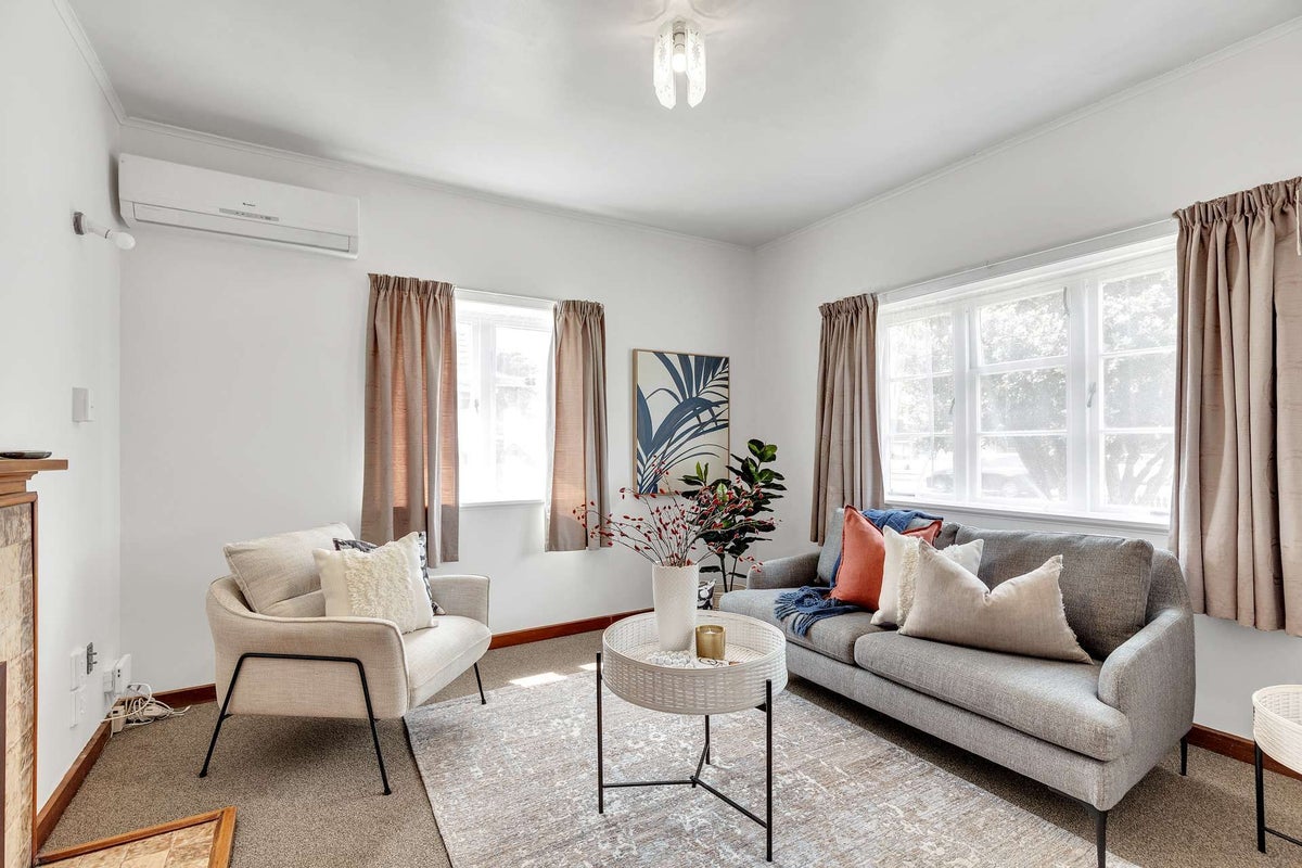 174 Cook Street, West End, Palmerston North - Carousel 2