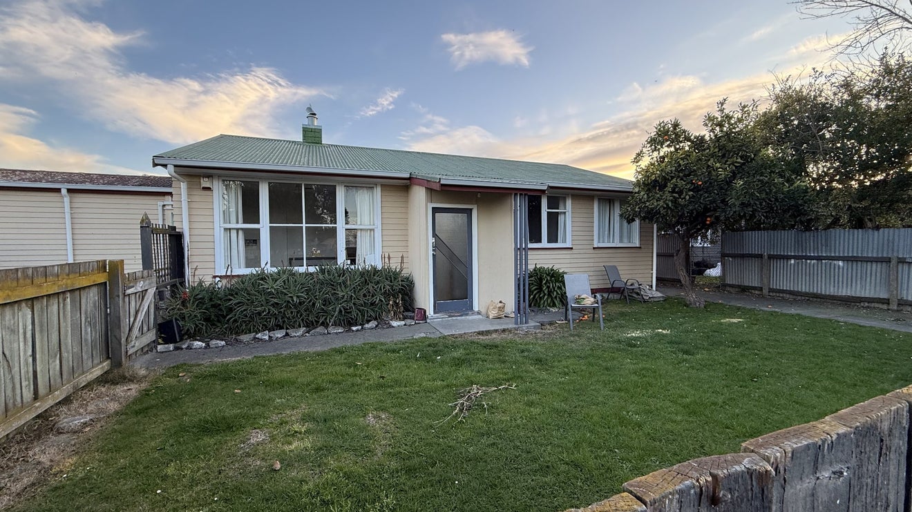 323 Tui Place, Camberley, Hastings - Carousel 1