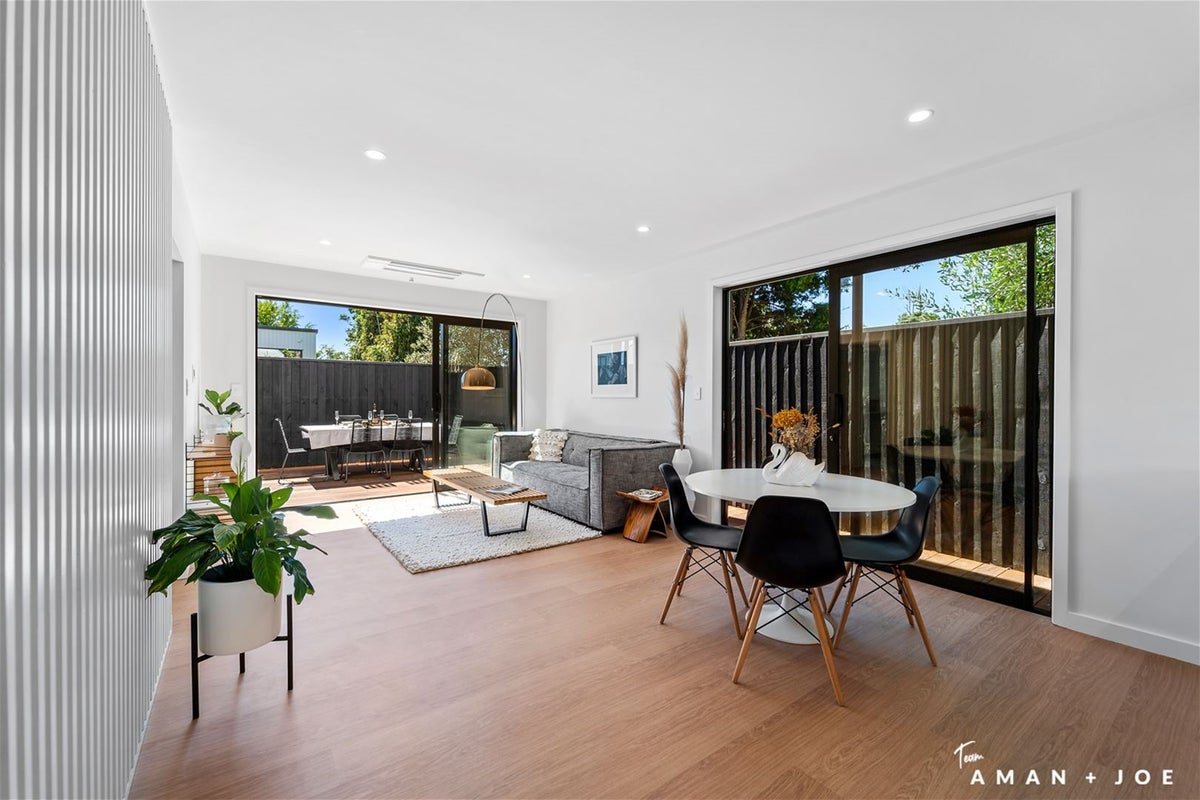 70F Neil Avenue, Te Atatu Peninsula, Auckland - Carousel 2