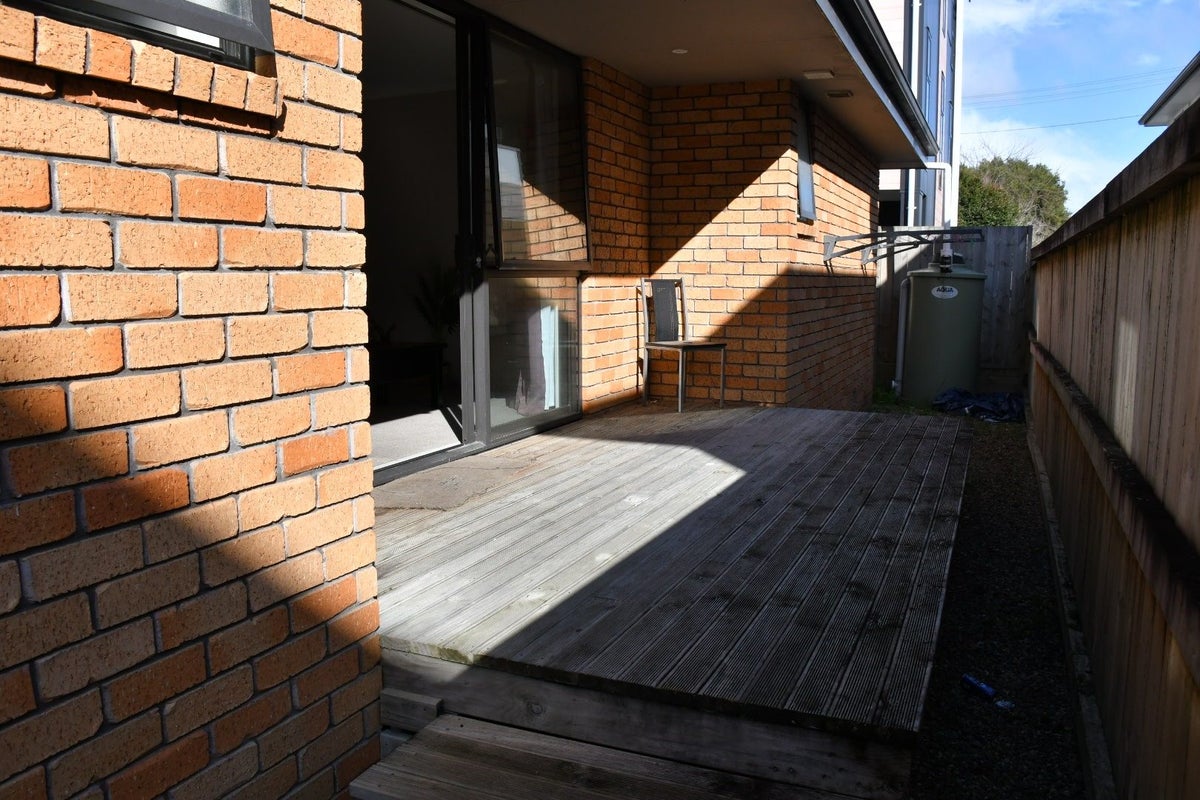 3/27 Hogan Street, Hamilton East, Hamilton - Carousel 10
