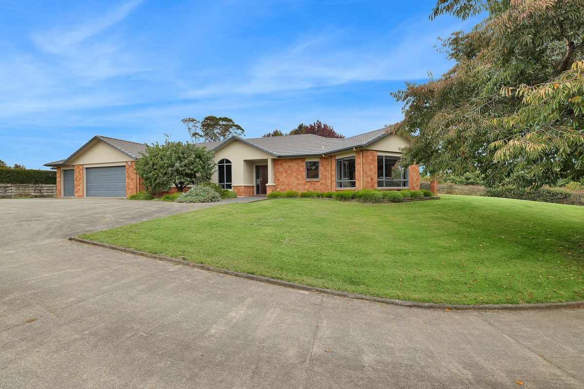 18 Awanui Avenue, Kihikihi, Te Awamutu - Carousel 1