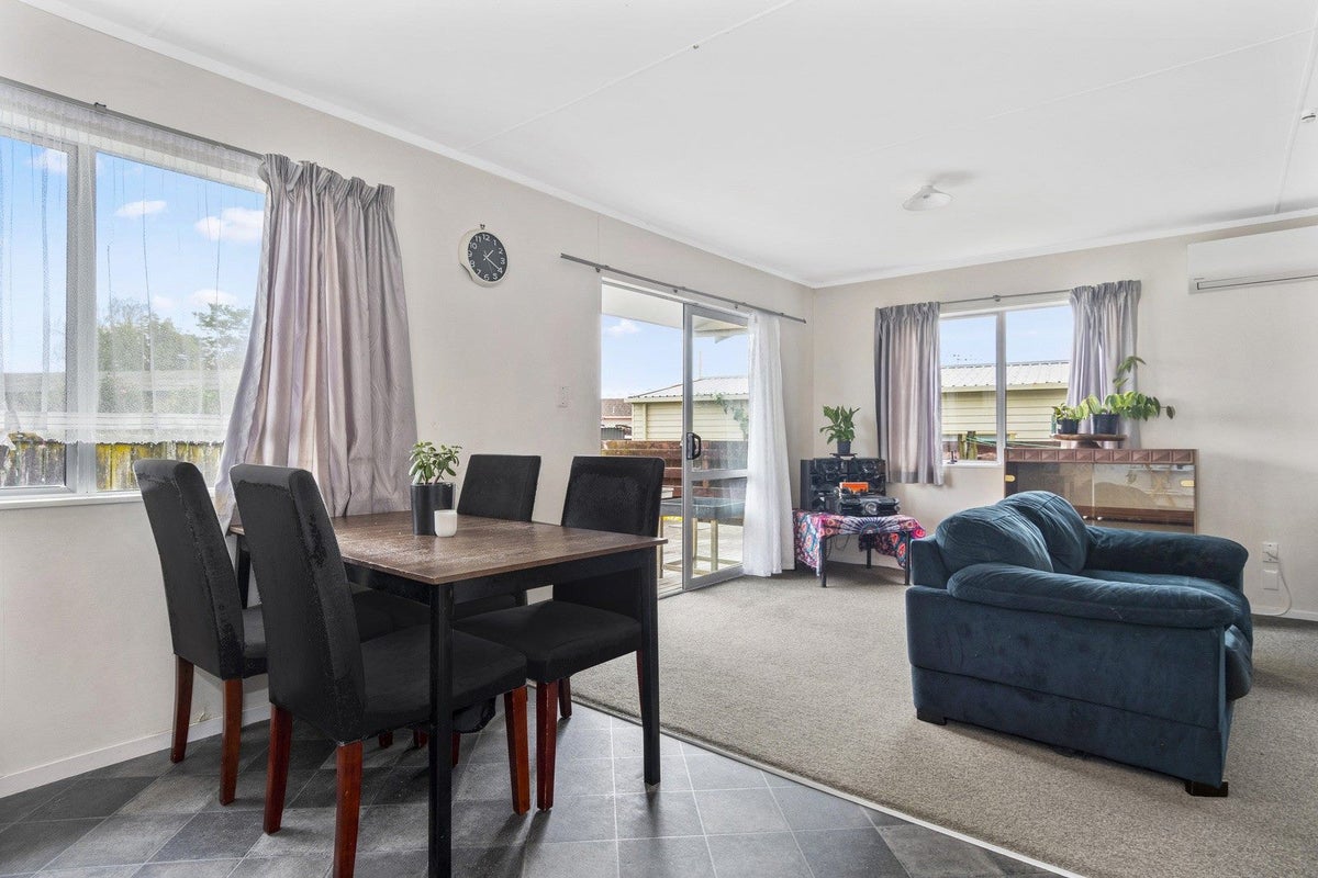 192A Windermere Drive, Poike, Tauranga - Carousel 1