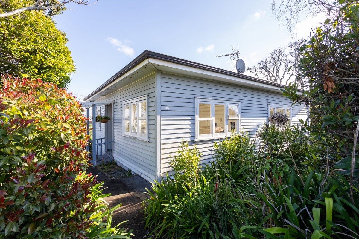 118 Garnet Road, Westmere, Auckland - Carousel 1