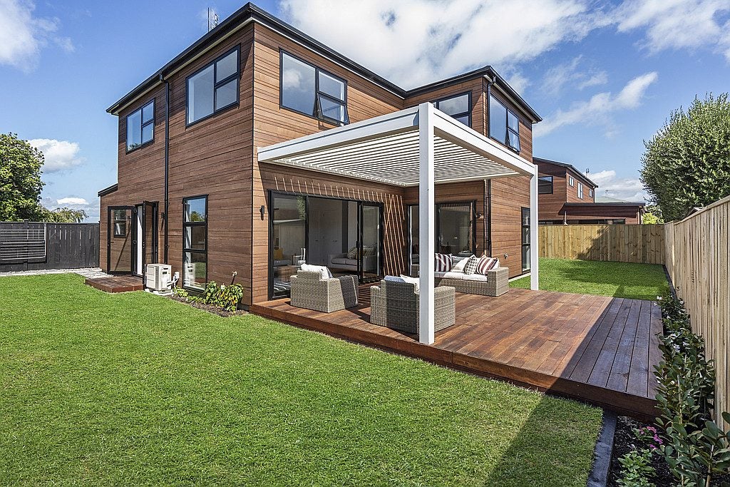 32A Colchester Avenue, Glendowie, Auckland - Carousel 1