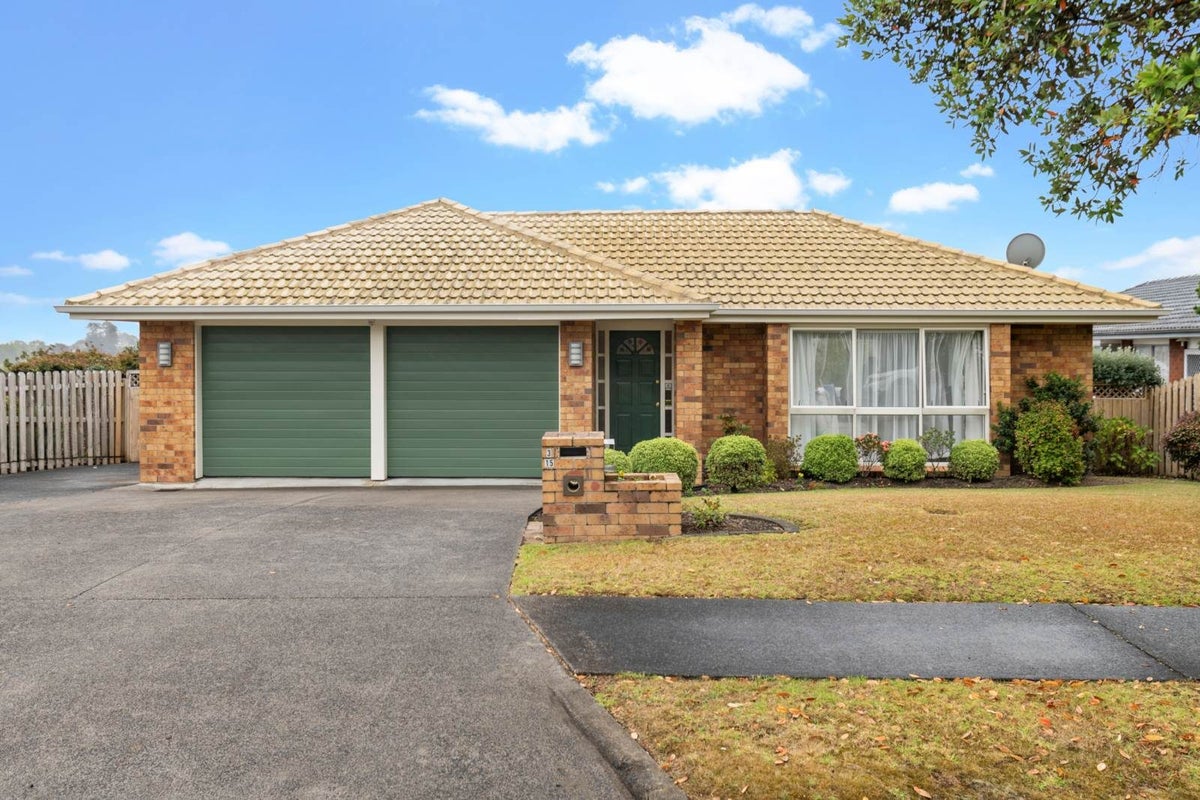 3/15 Summermist Drive, Northpark, Auckland - Carousel 1