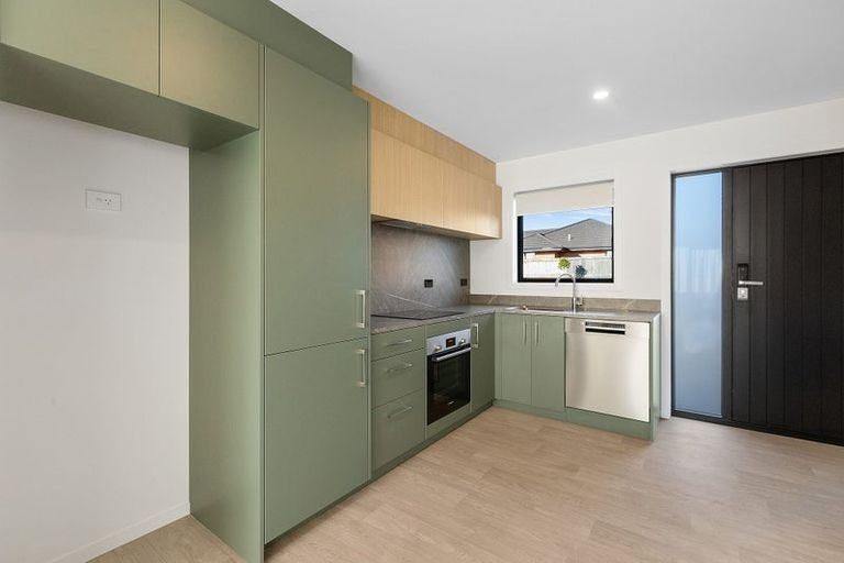 5/5 Vesty Avenue, Hillcrest, Hamilton - Carousel 2
