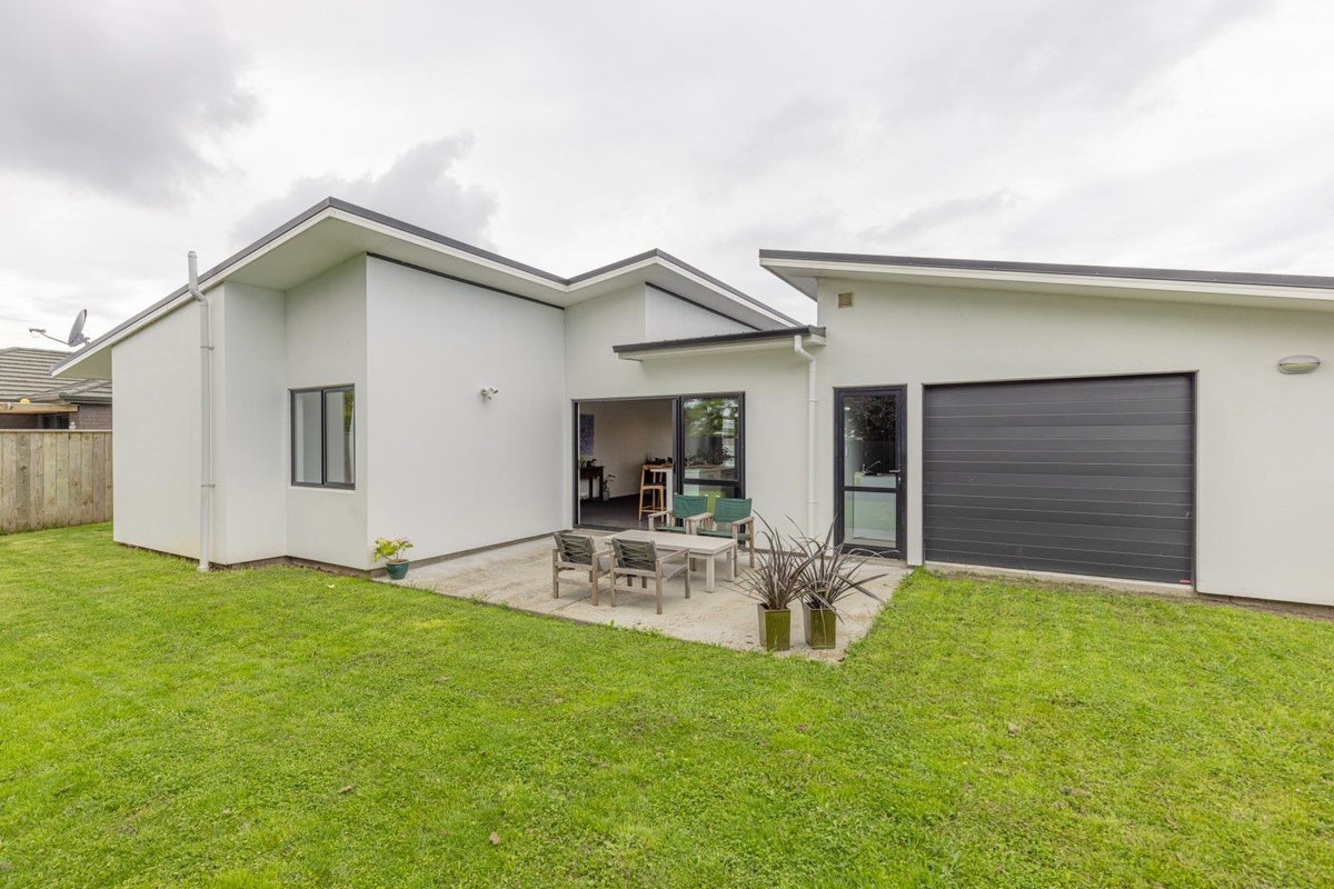 24 Buckingham Place, Springvale, Whanganui - Carousel 14