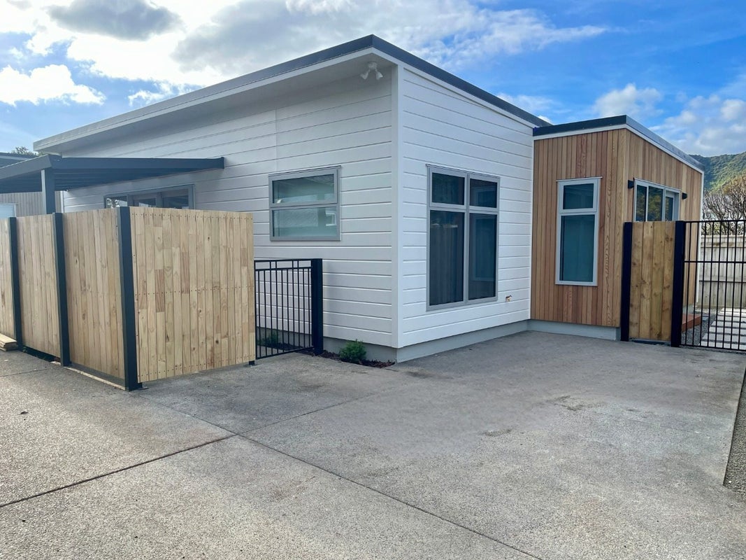 261A Waterloo Road, Waterloo, Lower Hutt - Carousel 1