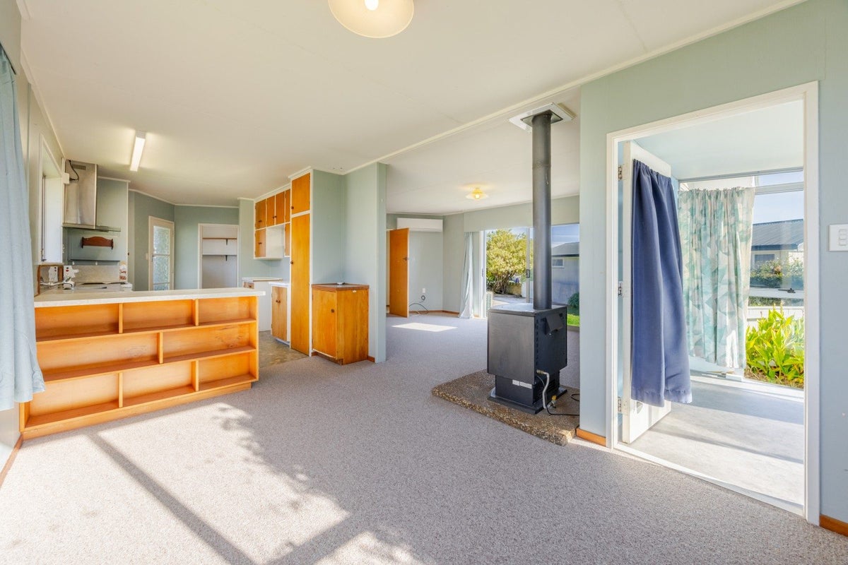 14 McLean Terrace, Waipukurau, Waipukurau - Carousel 1
