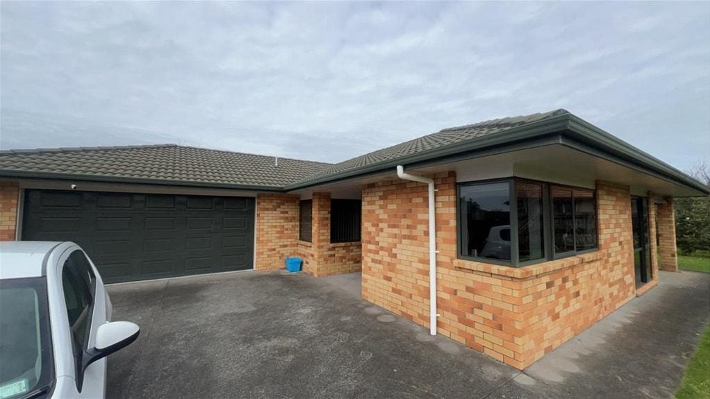 16 Pompallier Estate Drive, Maunu, Whangarei - Carousel 1