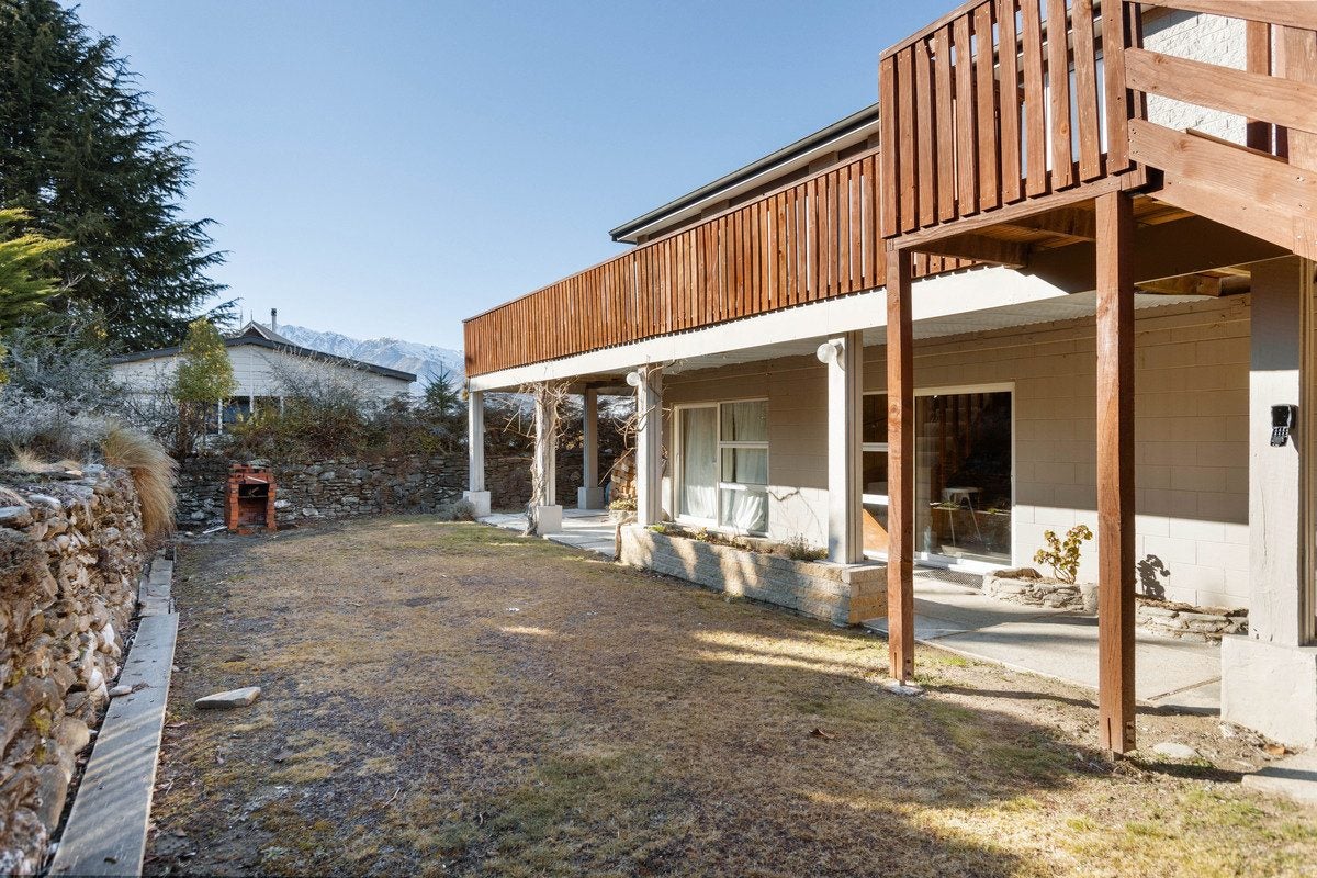 18 Elizabeth Street, Lake Hawea - Carousel 10