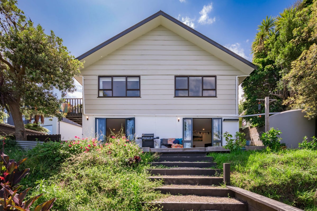 50 Dale Road, Raumati South, Paraparaumu - Carousel 2