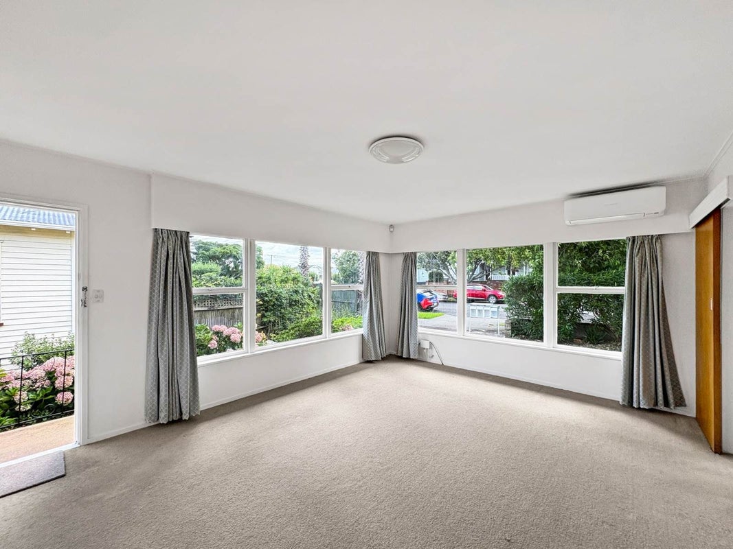 1/36 Wiremu Street, Balmoral, Auckland - Carousel 2