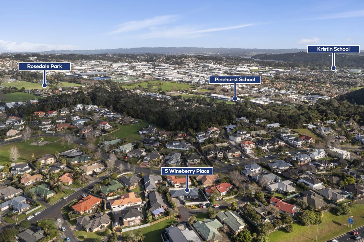 5 Wineberry Place, Albany, Auckland - Carousel 2