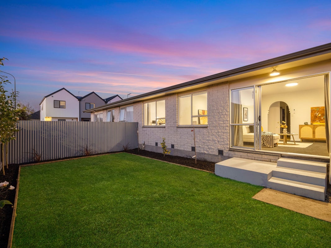 2/110 Barbour Street, Waltham, Christchurch - Carousel 1