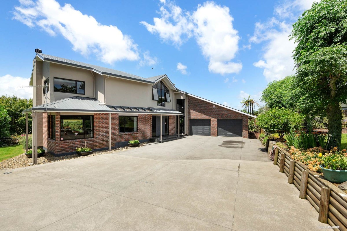 561A Onewhero-Tuakau Bridge Road, Tuakau - Carousel 1