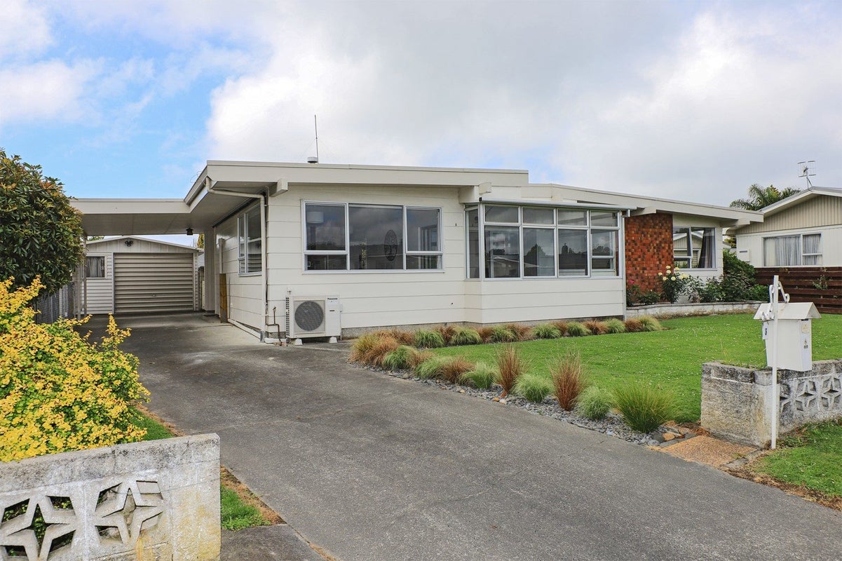 3 Laurent Place, Greenmeadows, Napier - Carousel 2