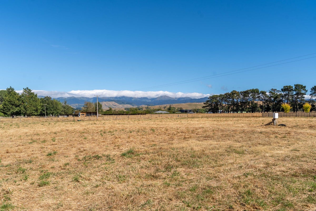 445 Paierau Road, Masterton - Carousel 22
