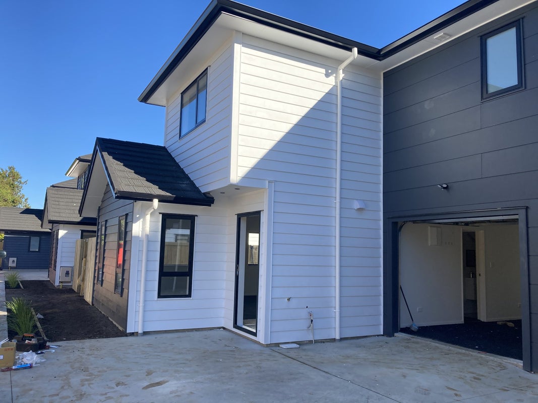 3/4 Whyte Street, Hamilton East, Hamilton - Carousel 1