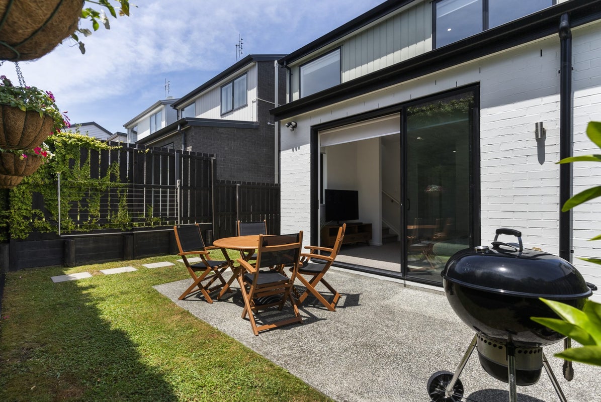 7 Taiki Lane, Glen Innes, Auckland - Carousel 2