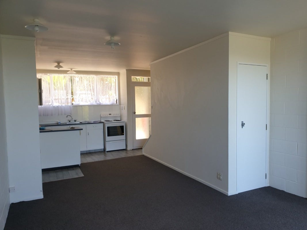 3/17 Quinn Grove, Ranui, Porirua - Carousel 1