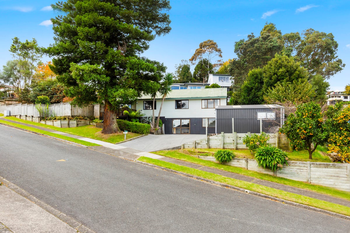 20 Graham Place, Bellevue, Tauranga - Carousel 1